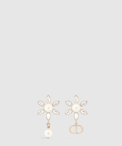 Bloom in Dior 귀걸이 E4004